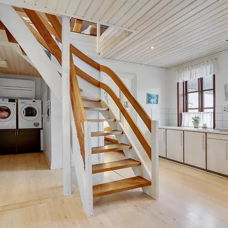 Prázdninový dům Awesome In With Kitchen Assens